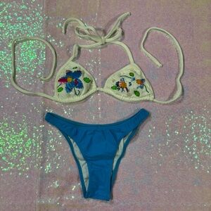 Doce BumBum White and Blue Floral Embroidery Patch Bikini Set ★彡
